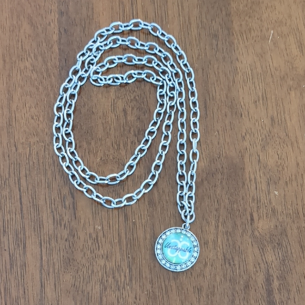 Arbonne Silver Chain Necklace with Pendant Logo, Arbonne Unstoppable (Team Gift)